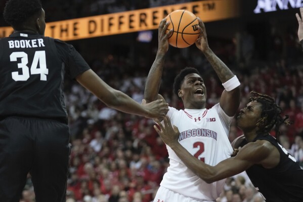 Michigan basketball scores deals